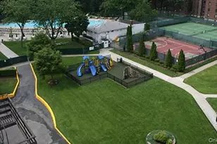 213-06 75th Ave, Bayside, NY 11364 - Photo 14