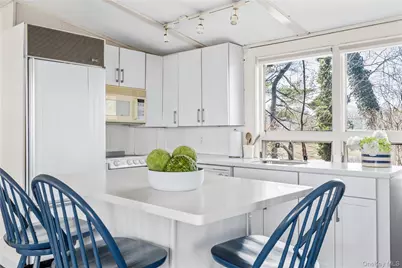 328 Centre Island Road, Centre Island, NY 11771 - Photo 10