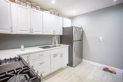 261 Rutland Road, Freeport, NY 11520 - Photo 4