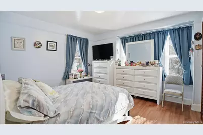 10617 95th Avenue, Ozone Park, NY 11416 - Photo 18