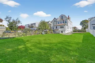 44 Madeleine Ave, New Rochelle, NY 10801 - Photo 12