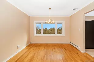 4 Nottinghill Dr, Massapequa, NY 11758 - Photo 14