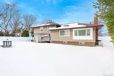 4 Nottinghill Drive, Massapequa, NY 11758 - Photo 8