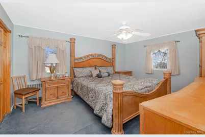 4 Nottinghill Drive, Massapequa, NY 11758 - Photo 18