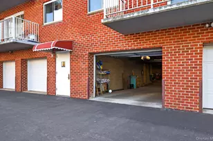 100 S Middle Neck Rd, Great Neck, NY 11021 - Photo 40