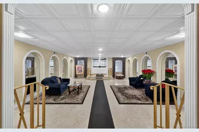 100 S Middle Neck Road #305, Great Neck, NY 11021 - Photo 30