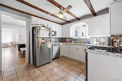 2098 Felix Court, Baldwin, NY 11510 - Photo 20