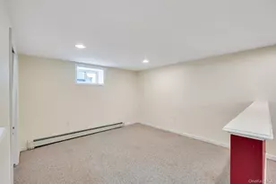 9 Wiggins St, Ronkonkoma, NY 11779 - Photo 36