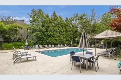 161 Stone Oaks Drive, Hartsdale, NY 10530 - Photo 30