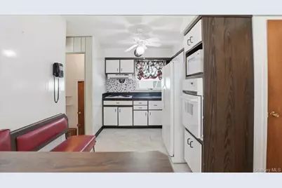 2761 Preston Place, North Bellmore, NY 11710 - Photo 10