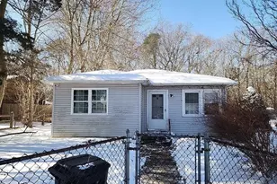 7 Candido Ave S, Shirley, NY 11967 - Photo 2