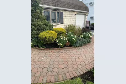 103 Ranch Lane, Levittown, NY 11756 - Photo 2