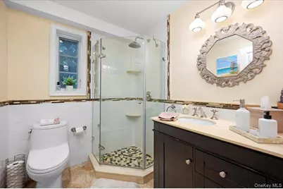 194 Hickory Grove Drive E, Larchmont, NY 10538 - Photo 16