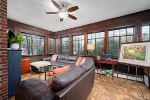 194 Hickory Grove Dr E, Larchmont, NY 10538 - Photo 16