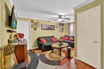 188 Buena Vista Avenue, Yonkers, NY 10701 - Photo 16