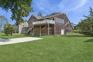 335 Herricks Ln, Jamesport, NY 11947 - Photo 2