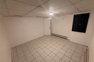 405 Kane Ave, Patchogue, NY 11772 - Photo 2