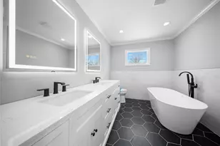 25 Furrow Ln, Levittown, NY 11756 - Photo 14