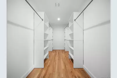 25 Furrow Lane, Levittown, NY 11756 - Photo 16