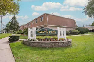 204 Storm Dr, Holtsville, NY 11742 - Photo 2