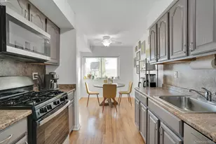 204 Storm Dr, Holtsville, NY 11742 - Photo 26