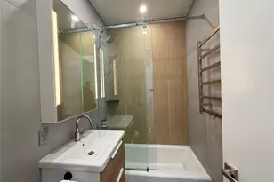 71-57 69th Pl, Glendale, NY 11385 - Photo 6