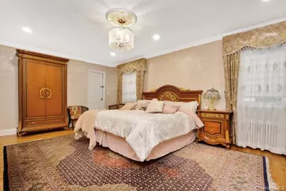 1013 South End, Woodmere, NY 11598 - Photo 14