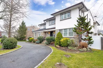 1013 South End, Woodmere, NY 11598 - Photo 1