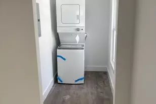 16 Maple Ave, Glen Cove, NY 11542 - Photo 14