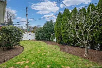 50 Stewart Place, Eastchester, NY 10709 - Photo 6