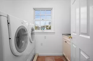 981 Green Meadow Ln, Mamaroneck, NY 10543 - Photo 30