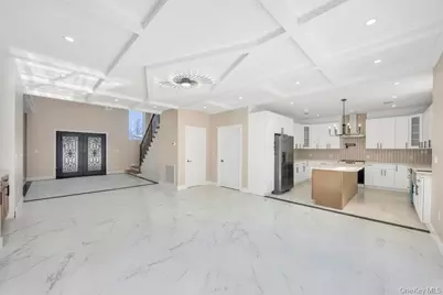 62 Haven Lane, Levittown, NY 11756 - Photo 14