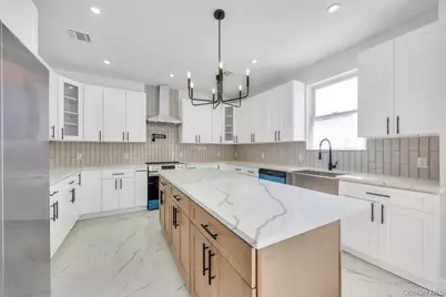 62 Haven Lane, Levittown, NY 11756 - Photo 16