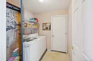 49 Rofay Dr, East Northport, NY 11731 - Photo 44