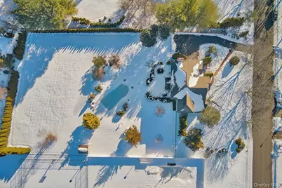 49 Rofay Drive, East Northport, NY 11731 - Photo 10