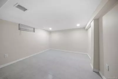 17 Nelson Place, Mastic, NY 11950 - Photo 30