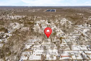 17 Nelson Pl, Mastic, NY 11950 - Photo 6