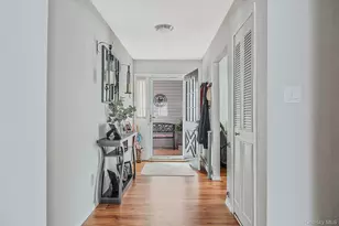 16 Magic Mountain Dr, Coram, NY 11727 - Photo 4