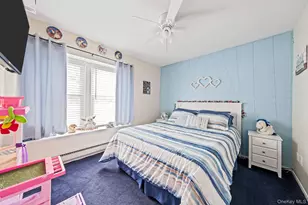 16 Magic Mountain Dr, Coram, NY 11727 - Photo 22