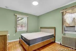 254-07 74th Ave, Glen Oaks, NY 11004 - Photo 10