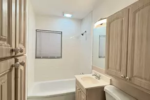 11 Blue Spruce Rd, Levittown, NY 11756 - Photo 6