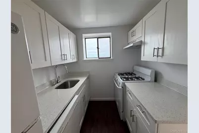 14518 34th Avenue #5C, Flushing, NY 11354 - Photo 4