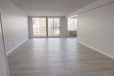 209-33 26th Avenue #1C, Bayside, NY 11360 - Photo 2