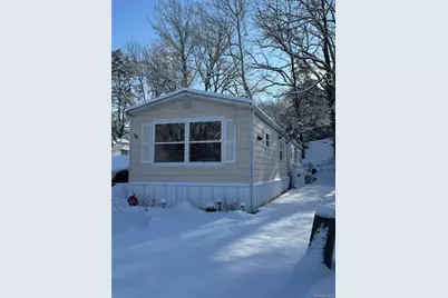 621 Sheafe Rd #76, Poughkeepsie, NY 12601 - Photo 2