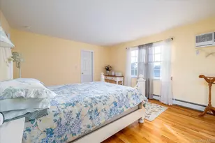 148 Amherst Rd, Valley Stream, NY 11581 - Photo 10