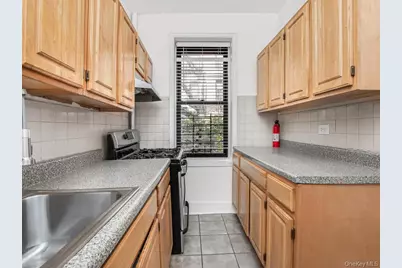 764 Brady Avenue #131, Bronx, NY 10462 - Photo 14