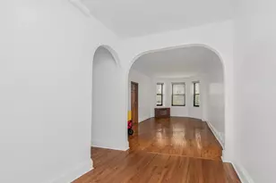 764 Brady Ave, Bronx, NY 10462 - Photo 6