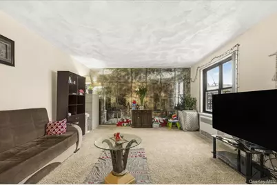 204-15 Foothill Avenue #B44, Hollis, NY 11423 - Photo 4