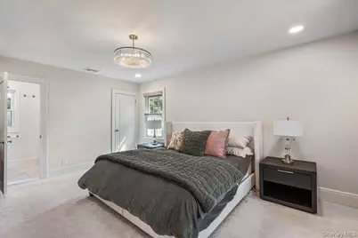 33 Shepherd Street, Rockville Centre, NY 11570 - Photo 18