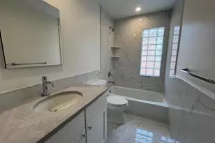 141 Manorhaven Blvd, Port Washington, NY 11050 - Photo 14